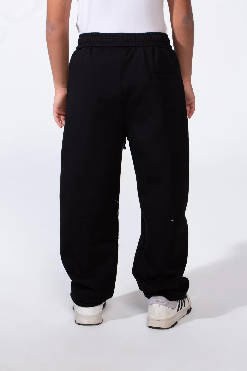 Boy’s Soft Fleece Jogger Sweatpants with Adjustable Drawstring Waist for All-Day Comfort - Image 2
