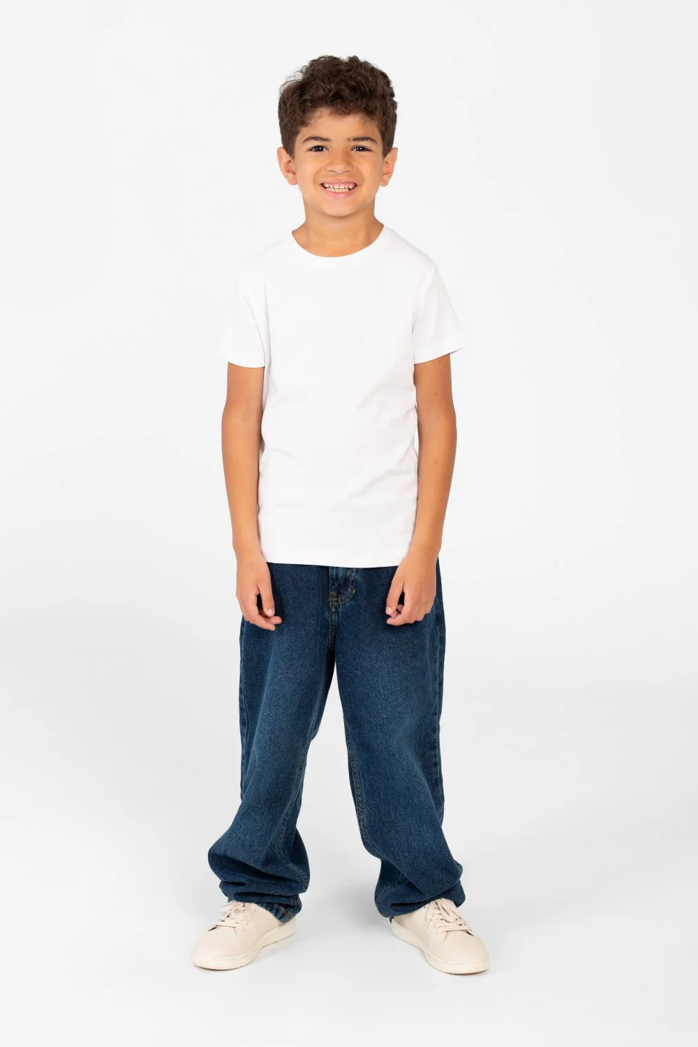 Boy's Basic Round Neck T-shirt In High Quality Material - Image 4