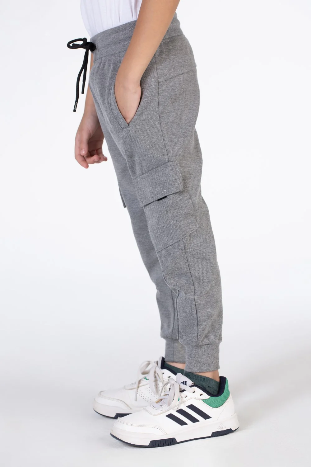 Boys Basic Sweatpants With Elastic Waistband And Front And Back Pockets - Image 3