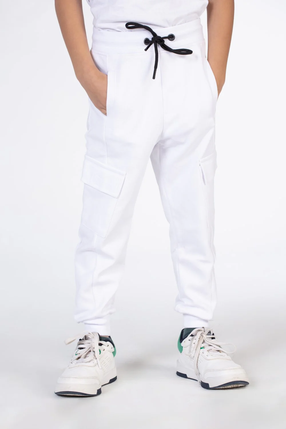 Boys Basic Sweatpants With Elastic Waistband And Front And Back Pockets - Image 4