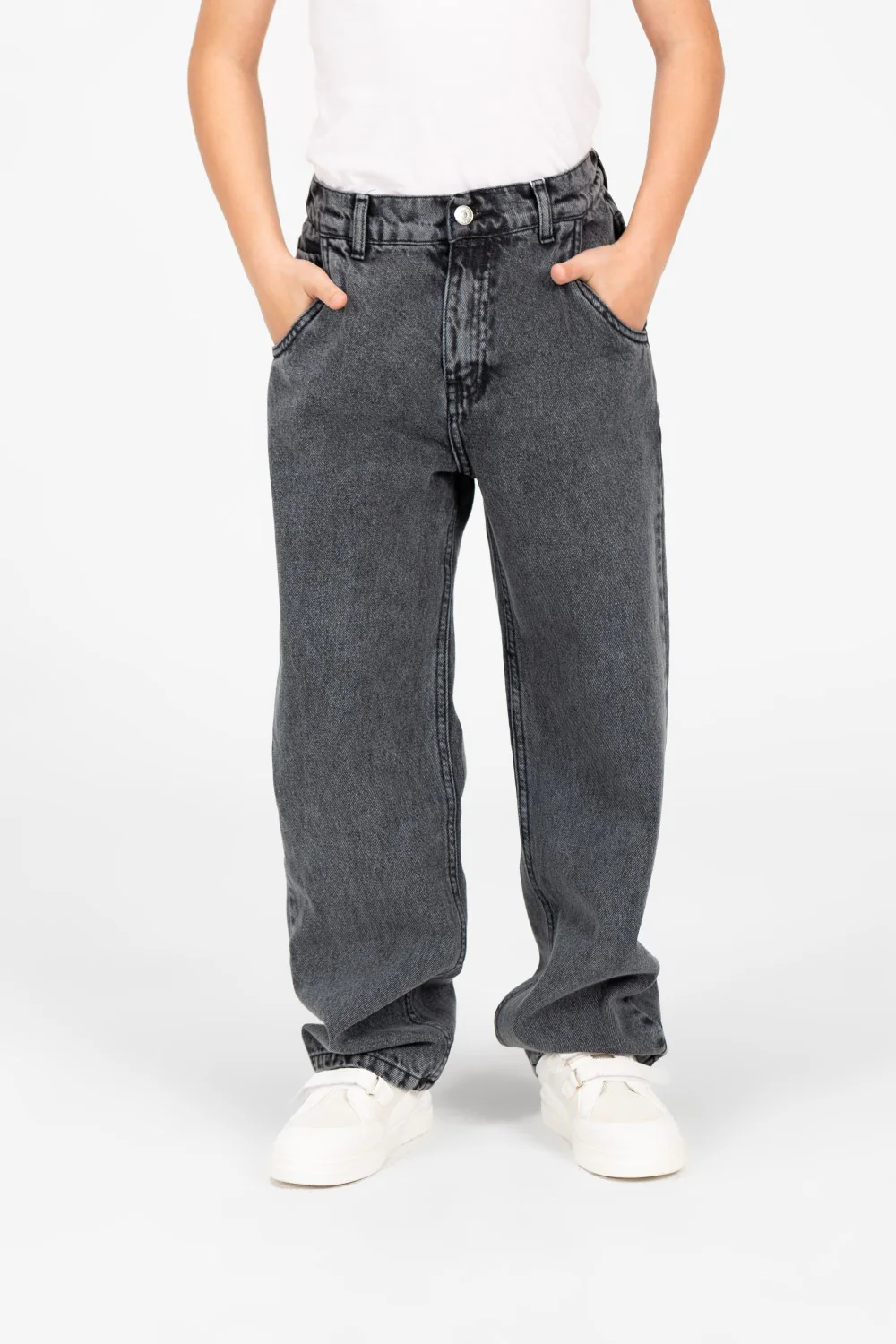 Boy's Boyfriend Jeans Pants In Modern Design - Image 13