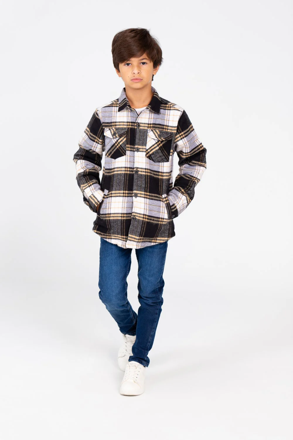Boy's Checked Shirt With Front Pockets And Long Sleeves - Image 8