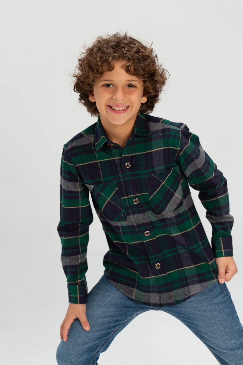 Boy's Checked Style Regular Fit Made Of Soft Wool With Front Two Pockets Shirt - Image 3