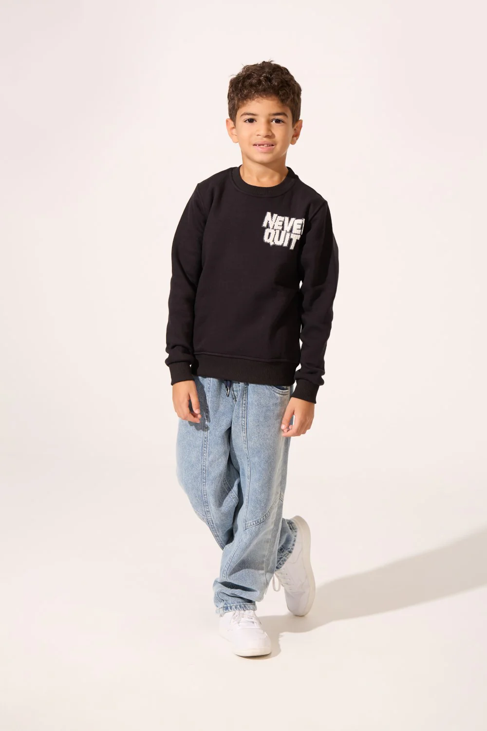 Boy's Crew Neck Slim Fit Printed Melton Sweatshirt With Long Sleeves - Image 8