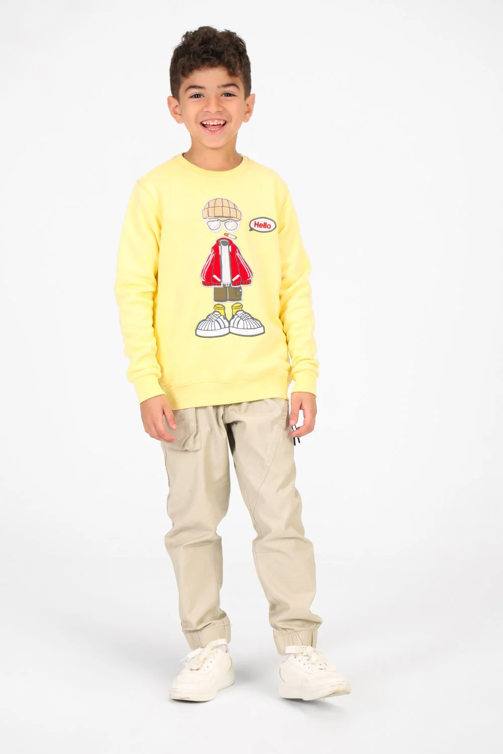 Boy's Crew Neck Sweatshirt With Graphic Print On The Front - Image 12