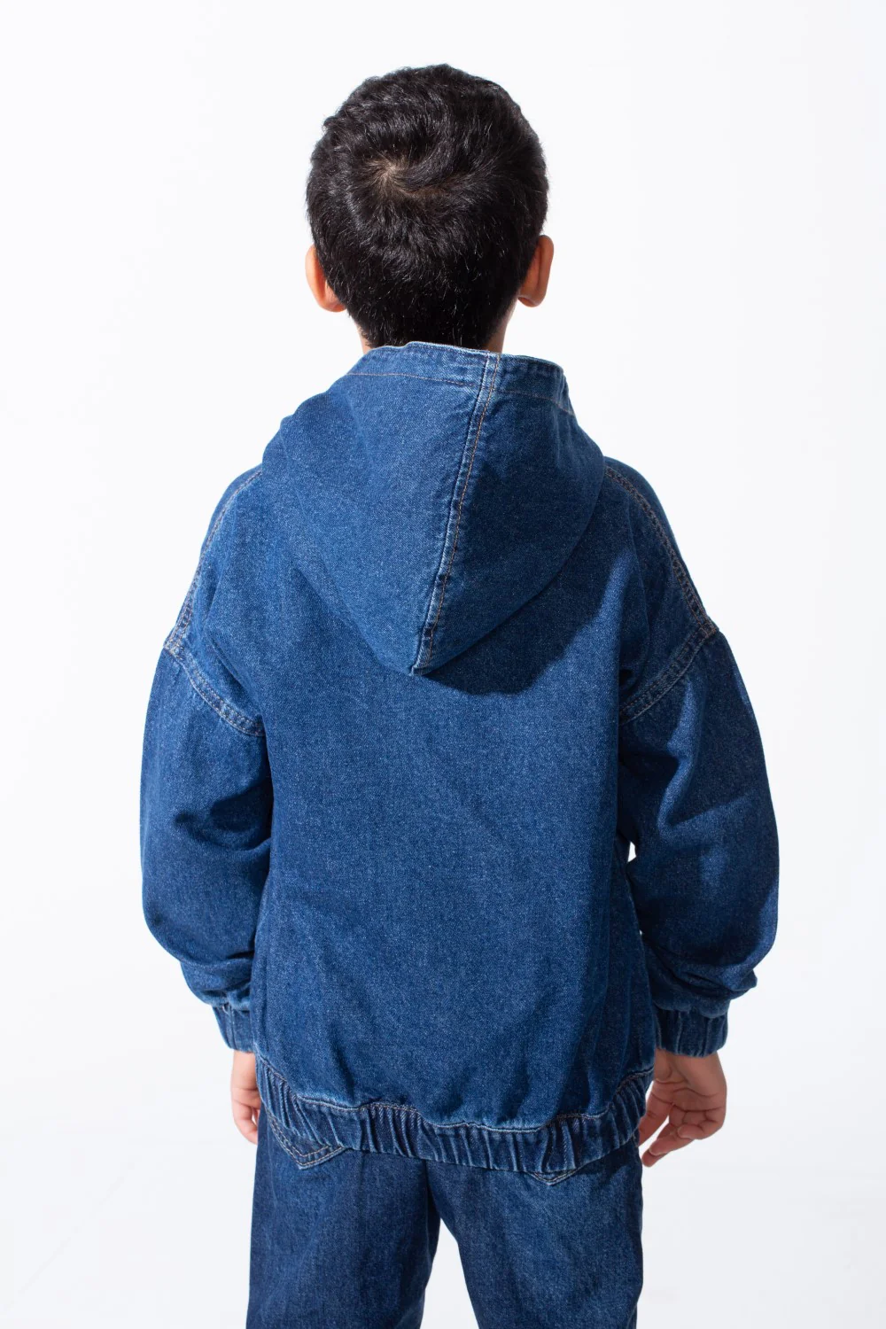 Boy's Denim Hood Dropped Shoulders Encased Elastic Cuffs And Hem Functional Front Pockets Oversize Jeans Jacket - Image 6