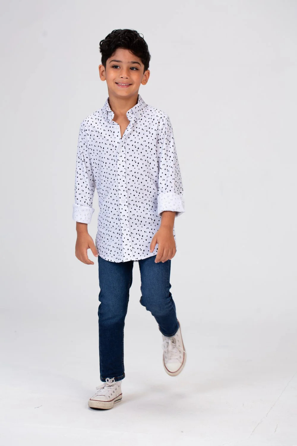 Boys Dotted Shirt With Long Sleeves And Printed Poplin Material - Image 7