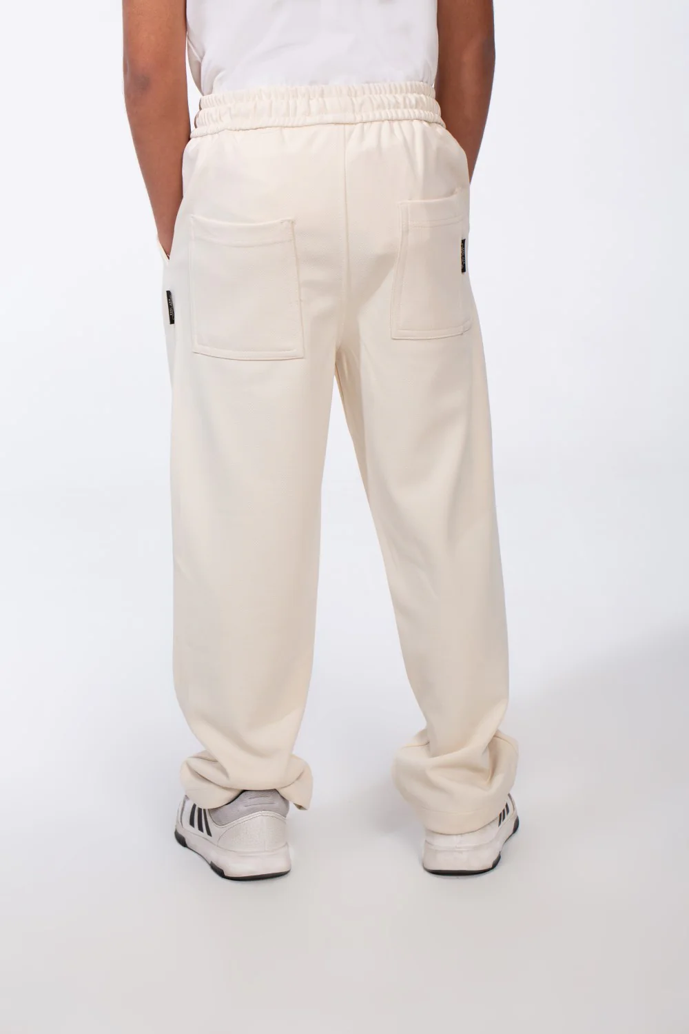 Boy's Elasticated Ribbed Waistband Deep Side Seam Pockets Over Size Fit Casual Outings Sweat Pants - Image 11