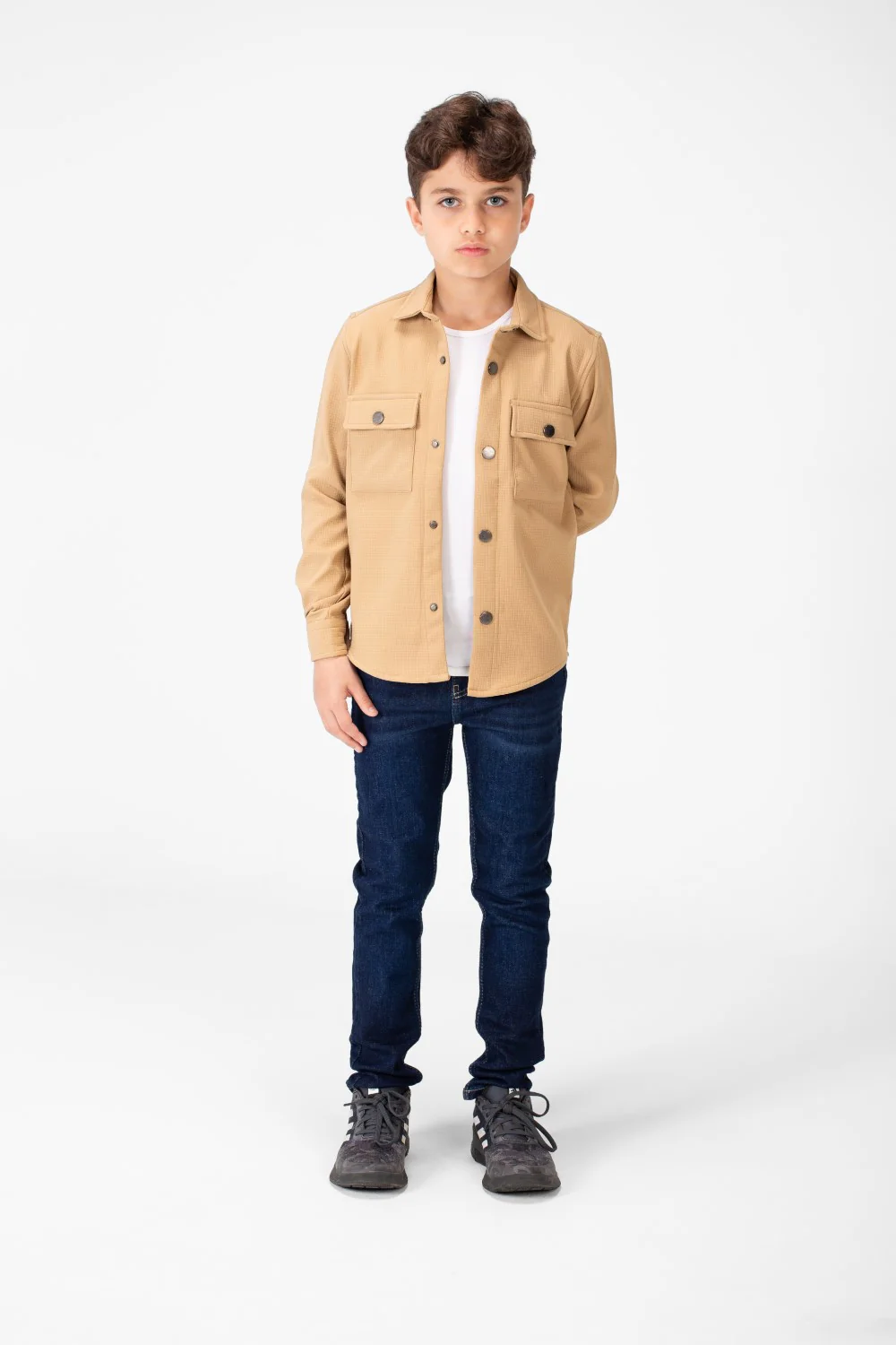 Boy's Fur Padded Shirt With Front Pockets And Long Sleeves - Image 4