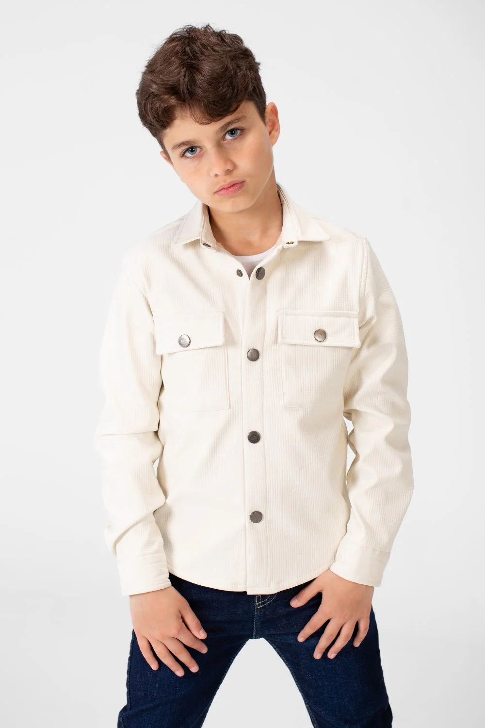 Boy's Fur Padded Shirt With Front Pockets And Long Sleeves - Image 9
