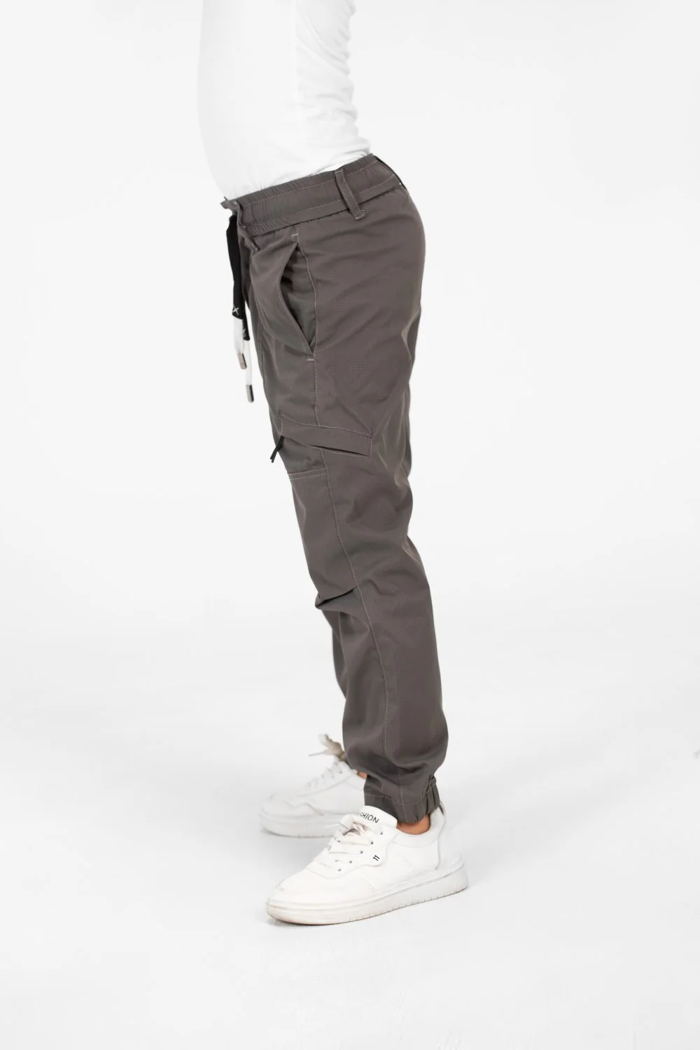Boy's Gabardine Sherwal Pants With A Drawstring In The Middle And Pockets - Image 4