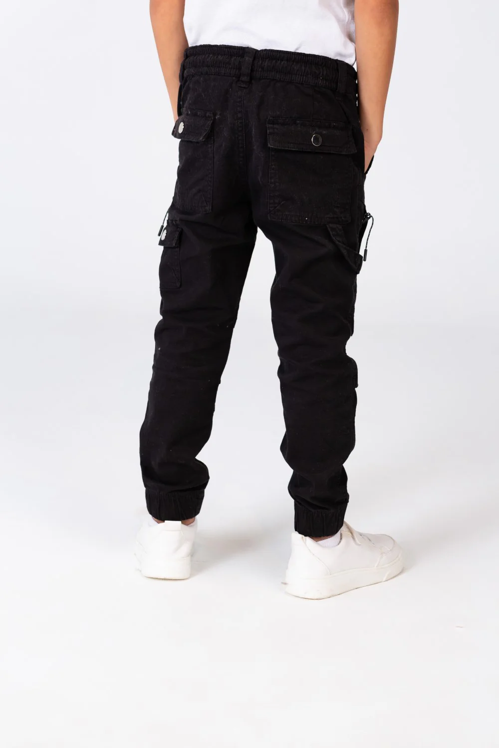 Boy's Gabardine Sherwal Pants With A Modern Cut And Distinctive Pockets - Image 5