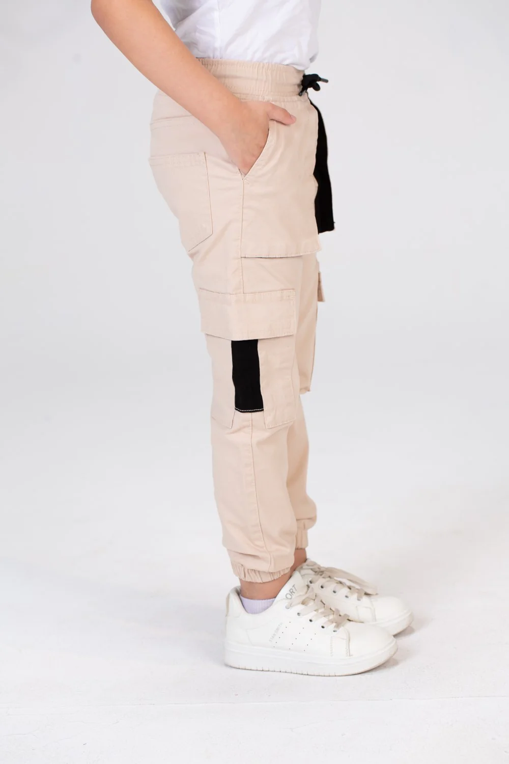 Boys Gabardine Sherwal Pants With Elastic Waist And Side Pockets - Image 3