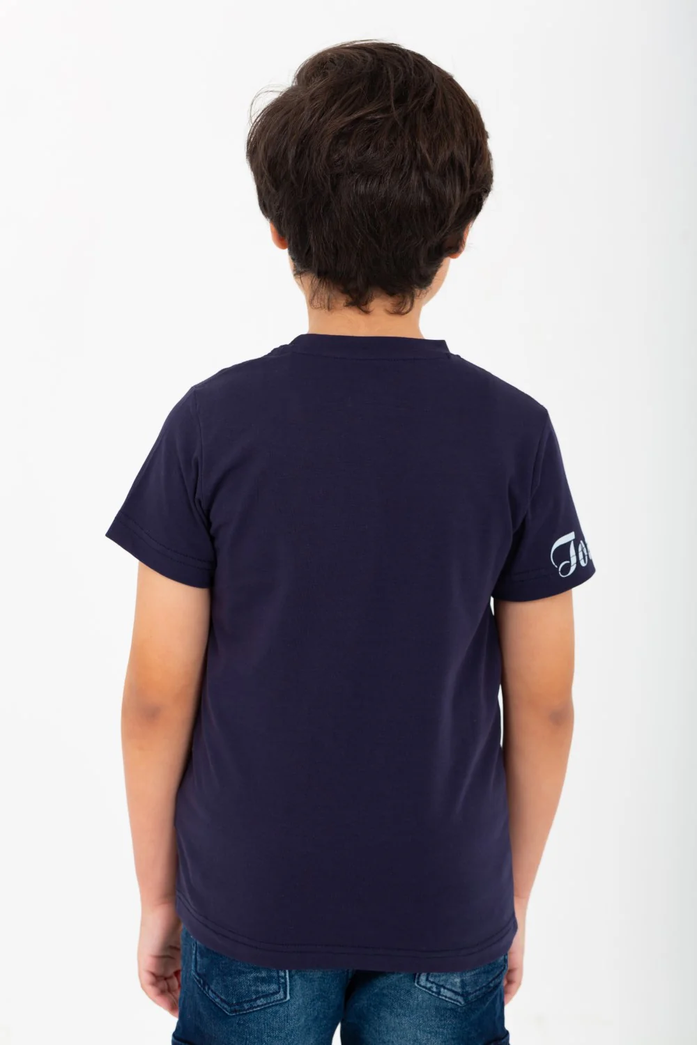 Boys' half-sleeved T-shirt made of soft cotton with a round neck and a distinctive front print - Image 5