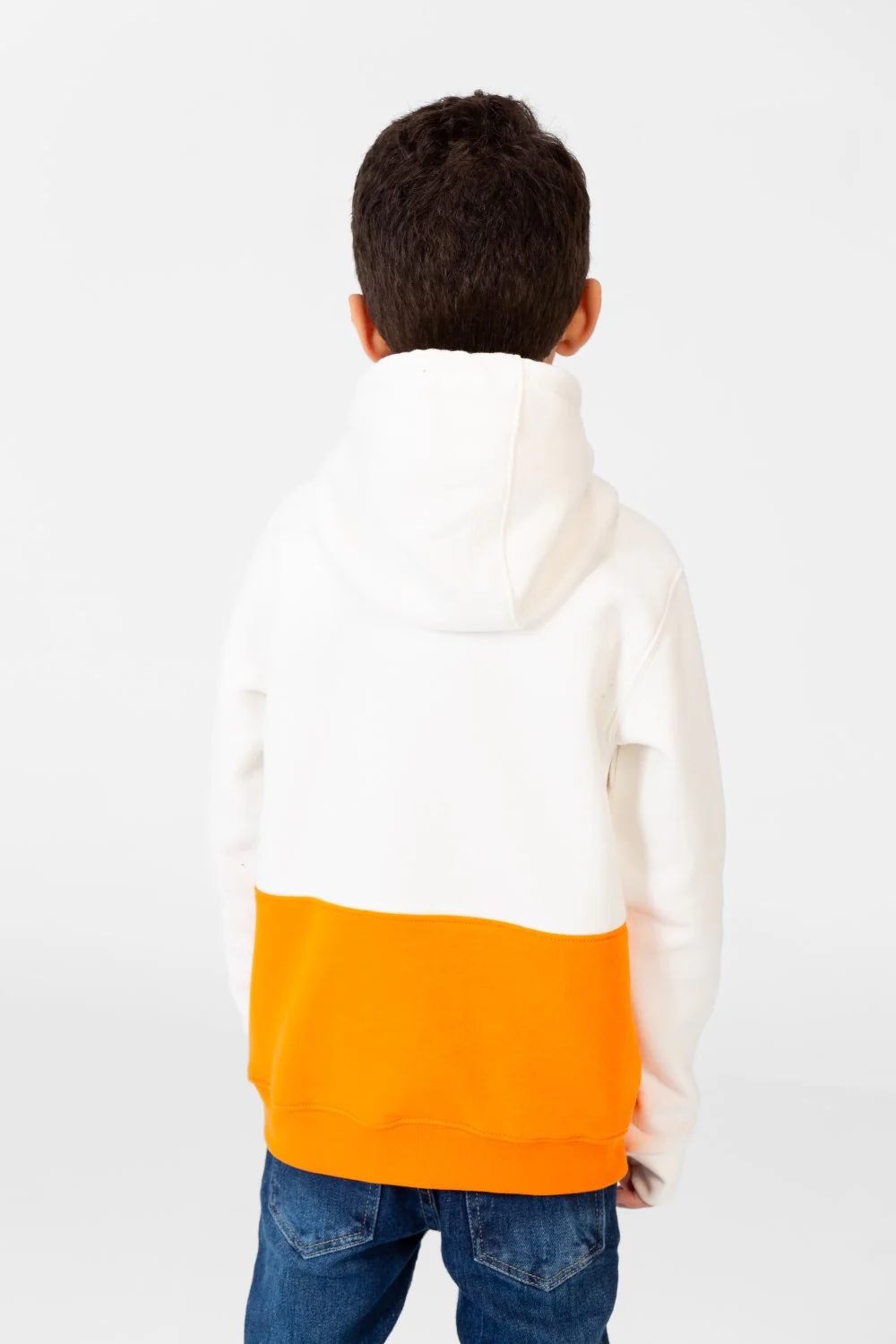 Boy's Hoodie Sweatshirt With Color Block And Text Print On The Front - Image 2
