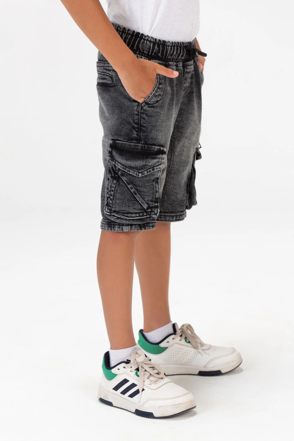 Boys Jeans Used Casual Shorts With Side Pockets And A Zipper On The Side - Image 9