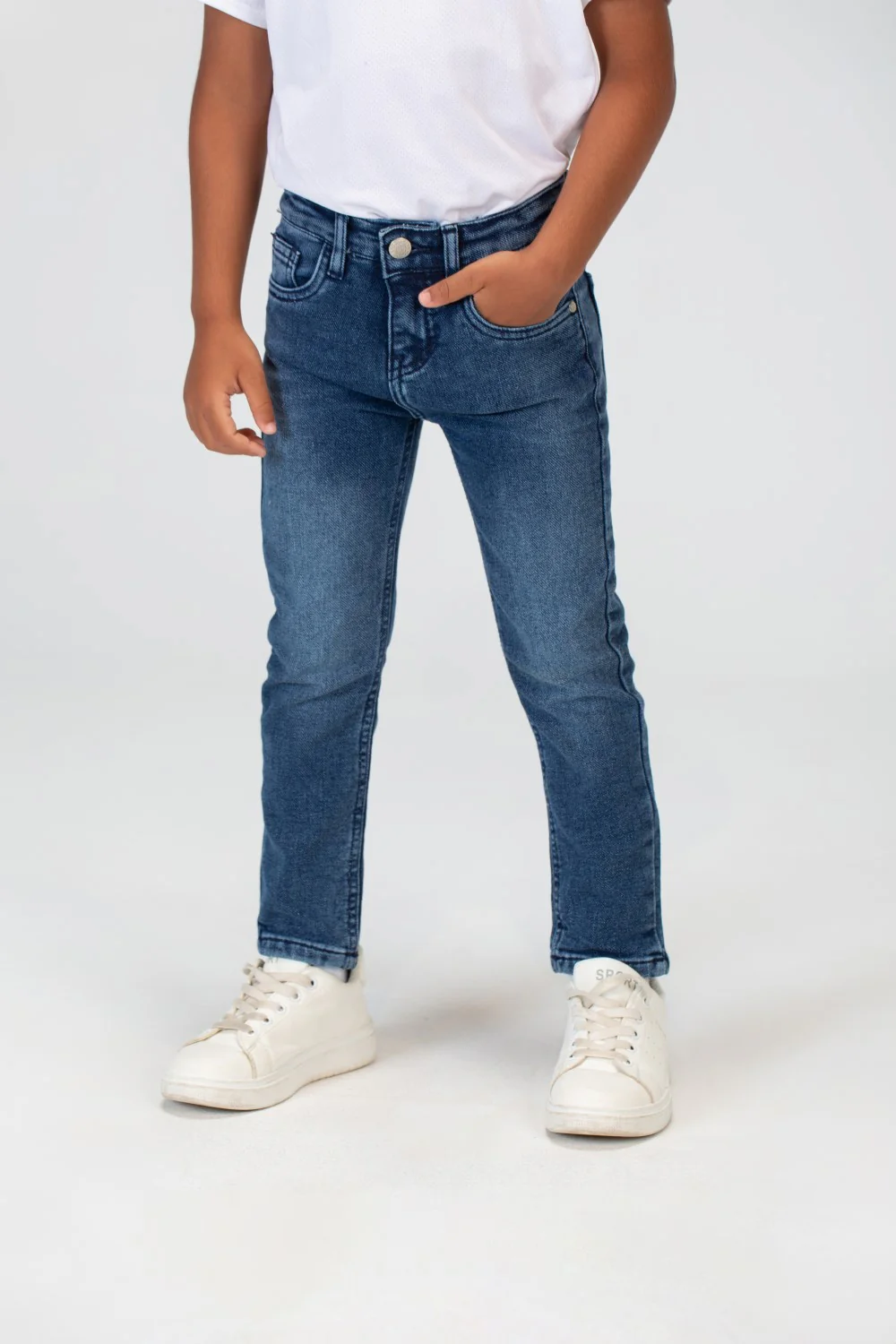Boys Jeans With Five Pockets And Practical Material - Image 12