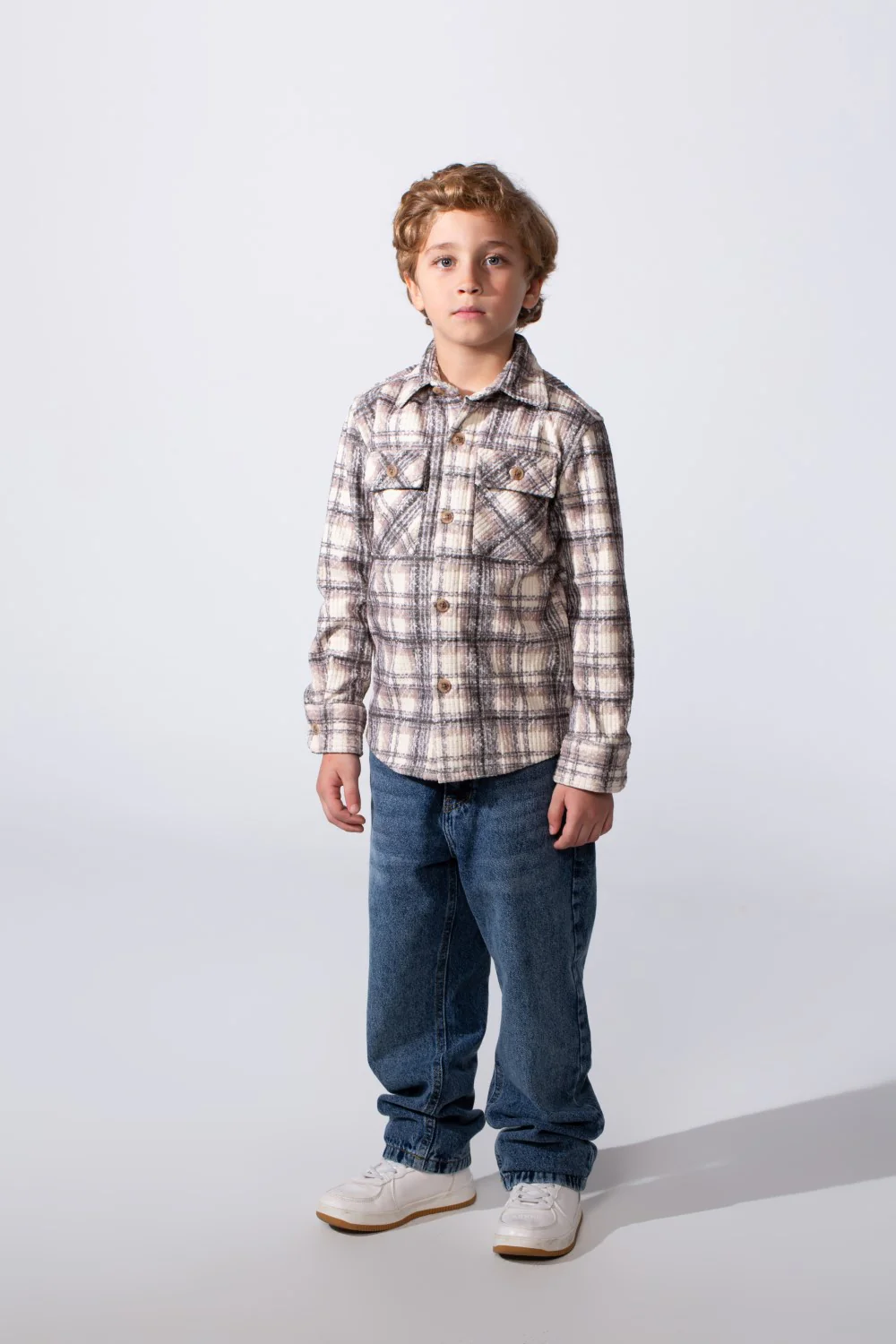 Boy's Long Sleeve Plaid Pattern With Soft Velvet Fabric Classic Button-Down Double Chest Pockets Slim Fit Shirt - Image 3