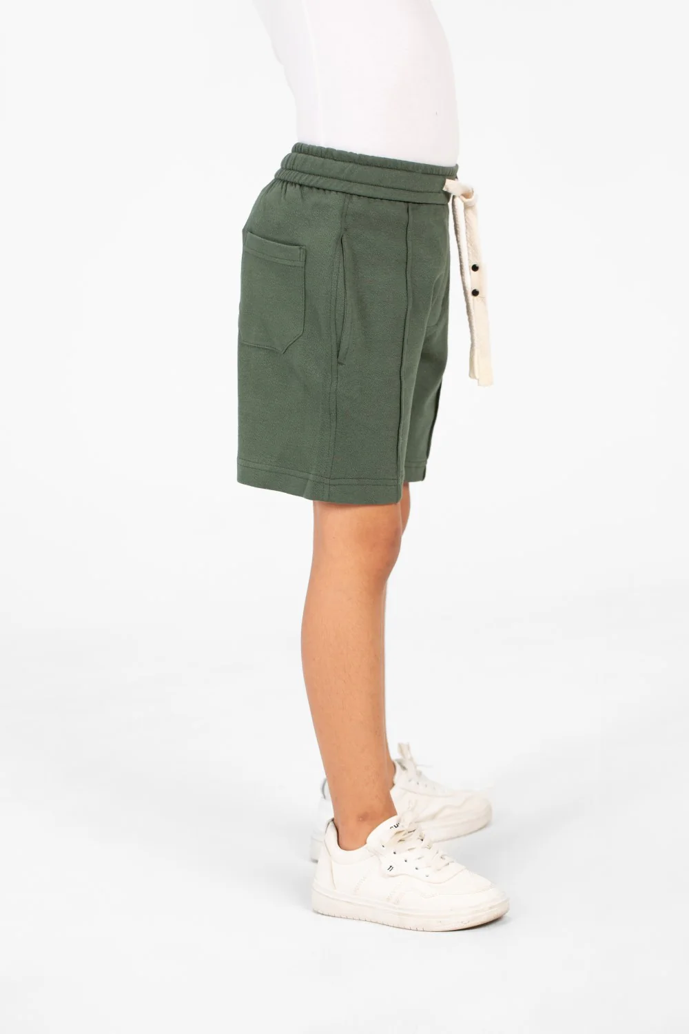 Boy's Milton Short With Elastic Waistband And Side Pockets In Modern Design - Image 7
