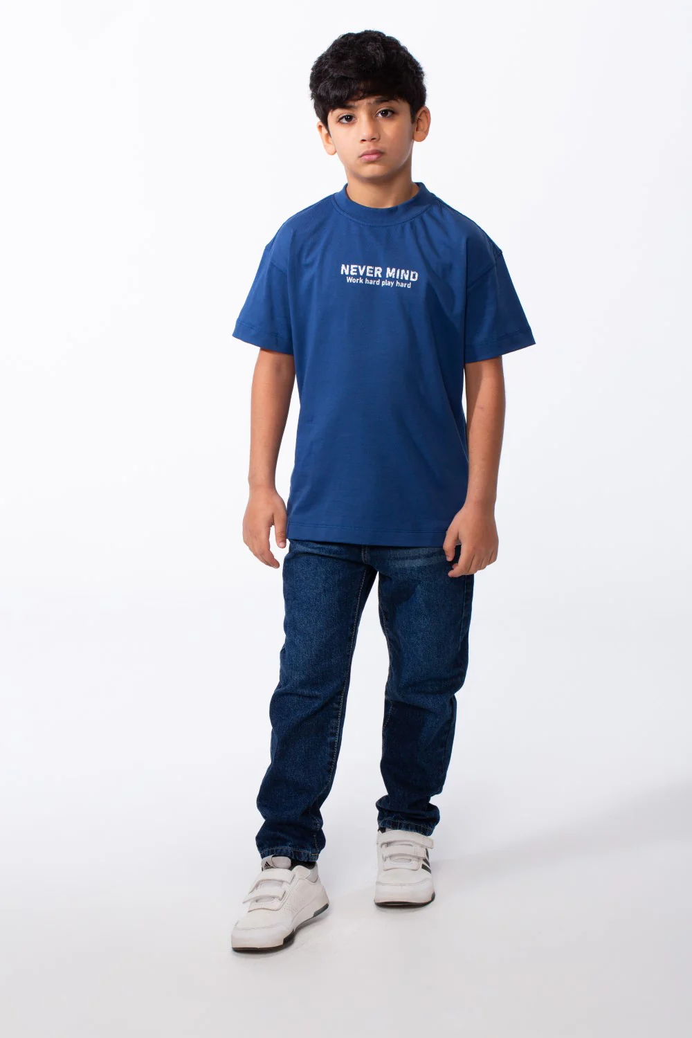 Boy's Modern Oversized Mock Neckline Crisp Contrast Print Short Sleeves Versatile T-Shirt - Image 3