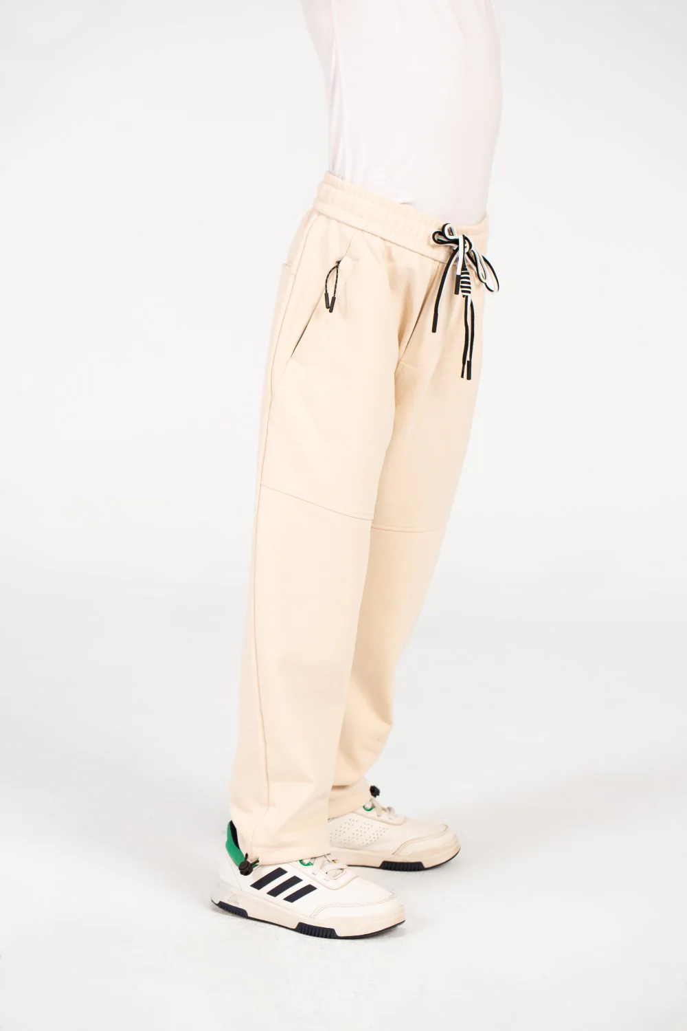 Boy's Oversized Practical Sweatpants - Image 3
