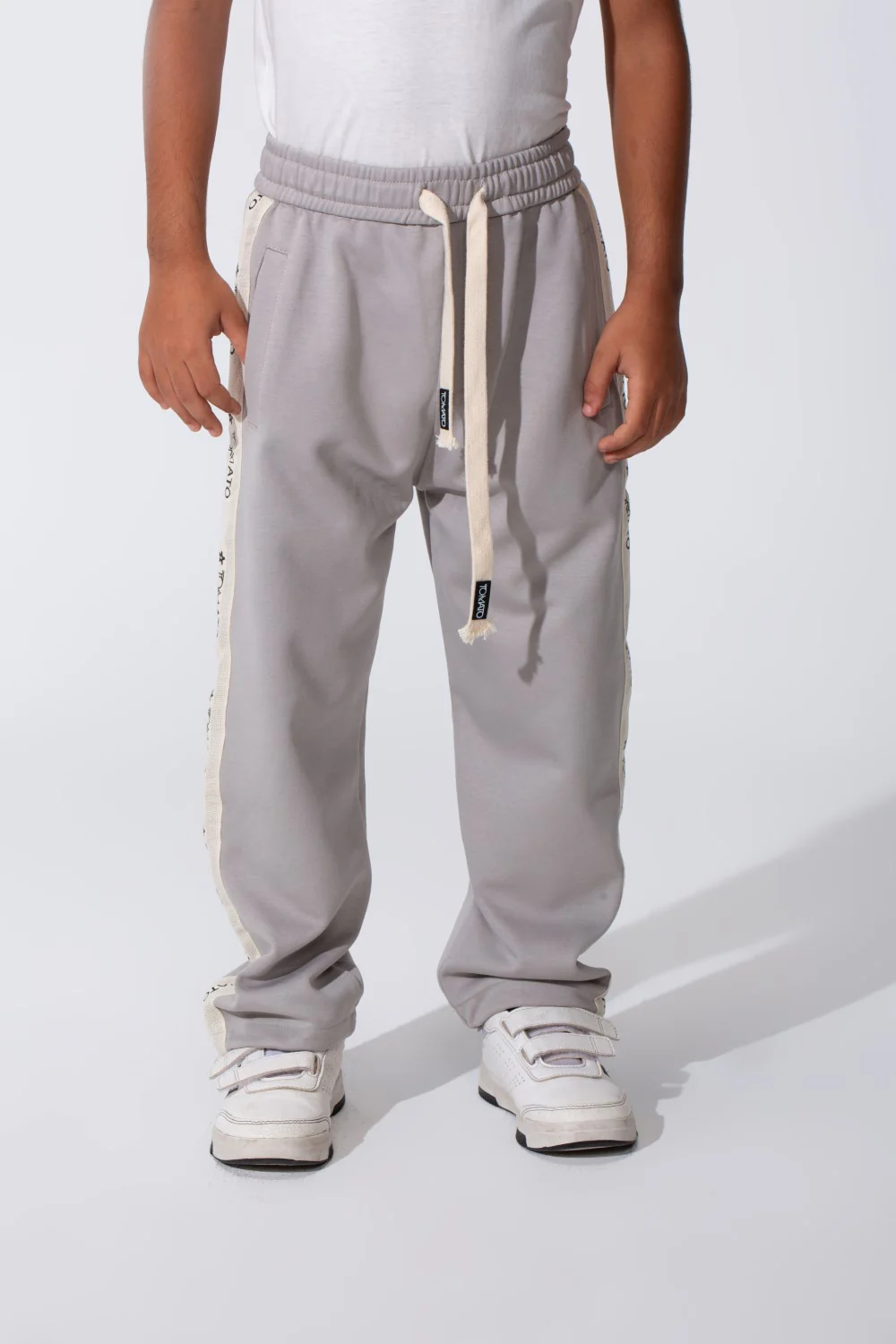 Boy's Oversized Sweatpants With A Tomato Stripe On The Side And Pockets - Image 13
