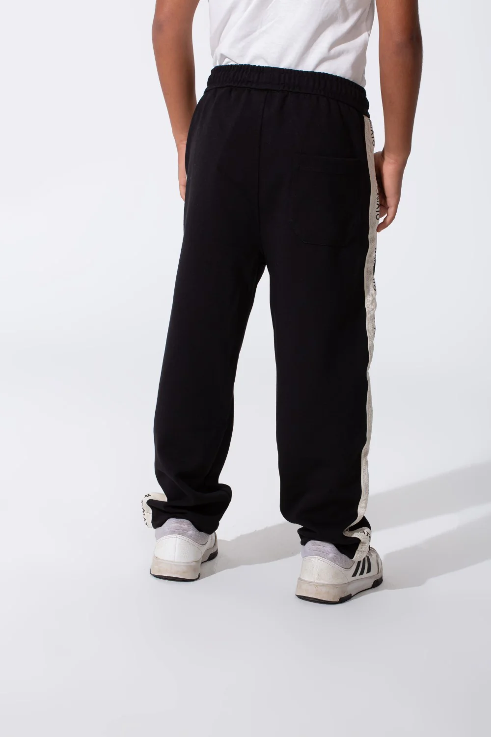 Boy's Oversized Sweatpants With A Tomato Stripe On The Side And Pockets - Image 2