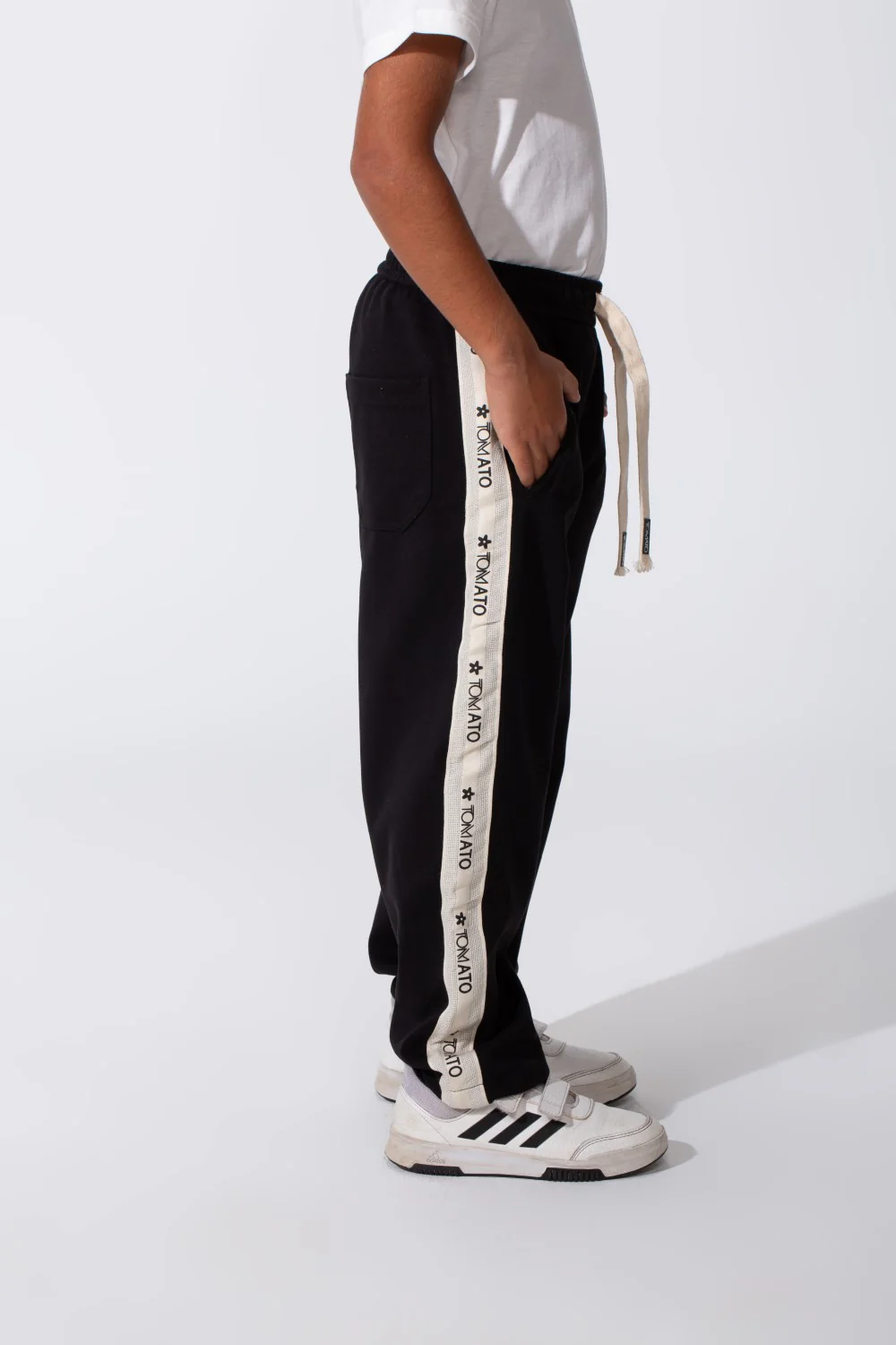 Boy's Oversized Sweatpants With A Tomato Stripe On The Side And Pockets - Image 3