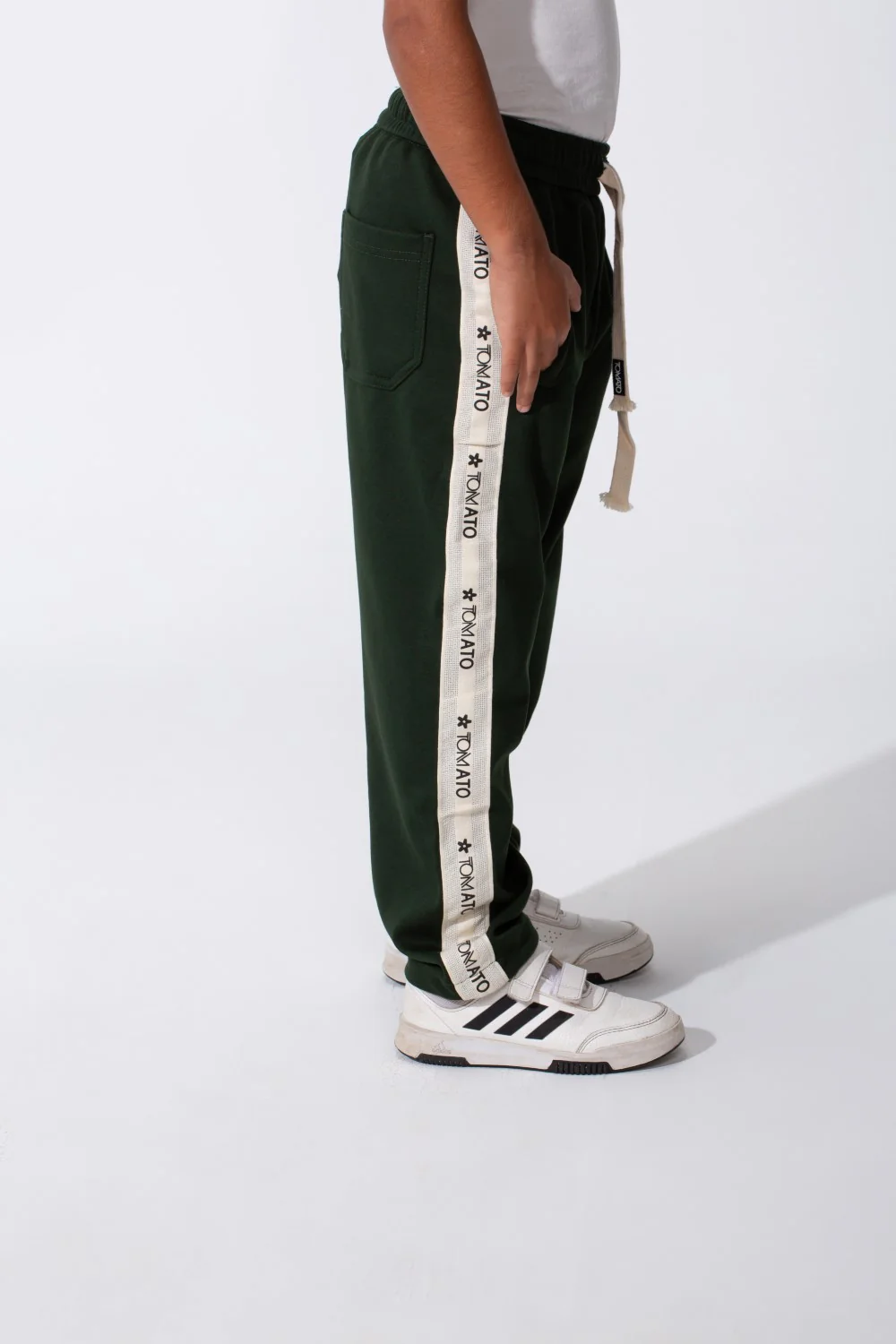 Boy's Oversized Sweatpants With A Tomato Stripe On The Side And Pockets - Image 7