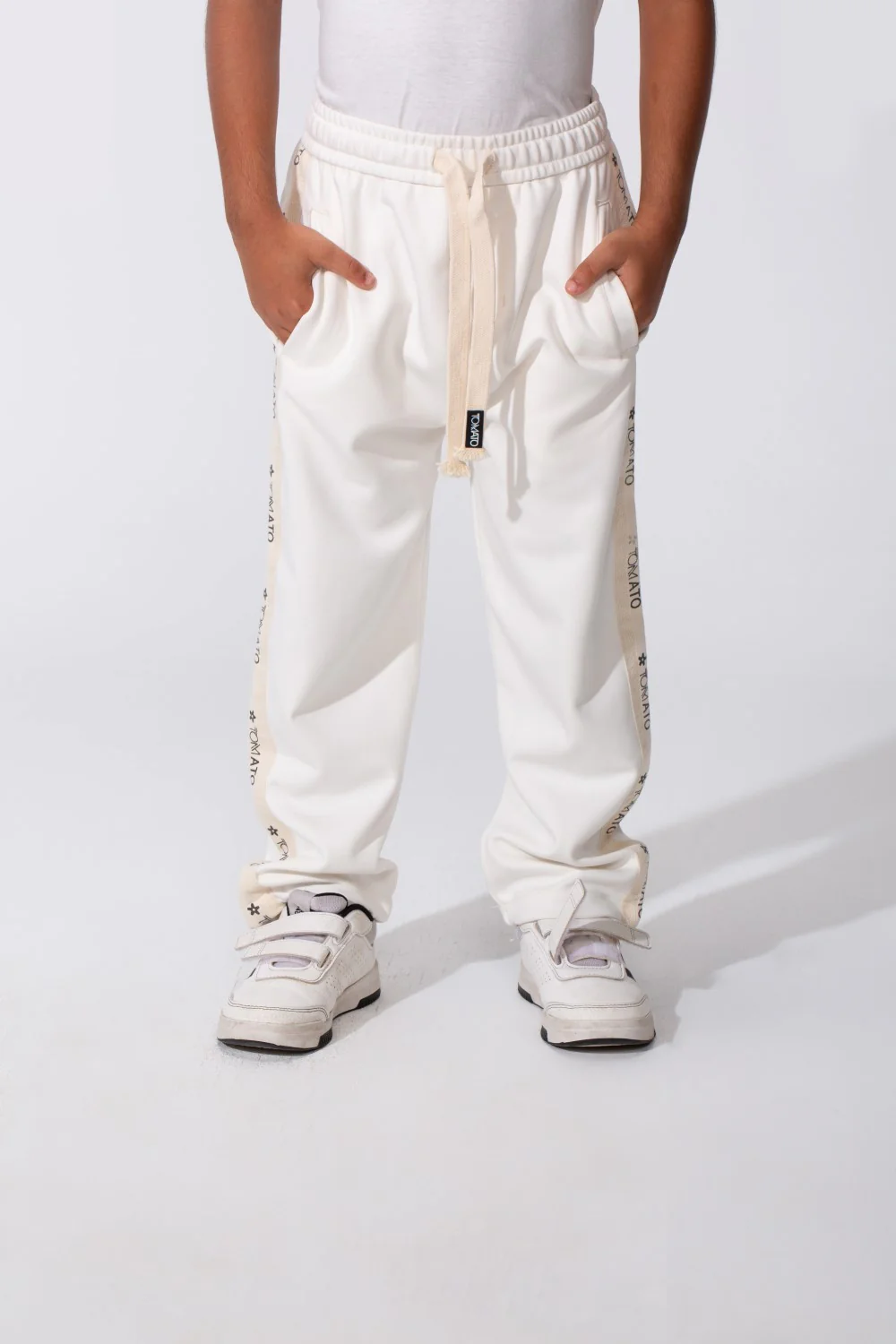 Boy's Oversized Sweatpants With A Tomato Stripe On The Side And Pockets - Image 9