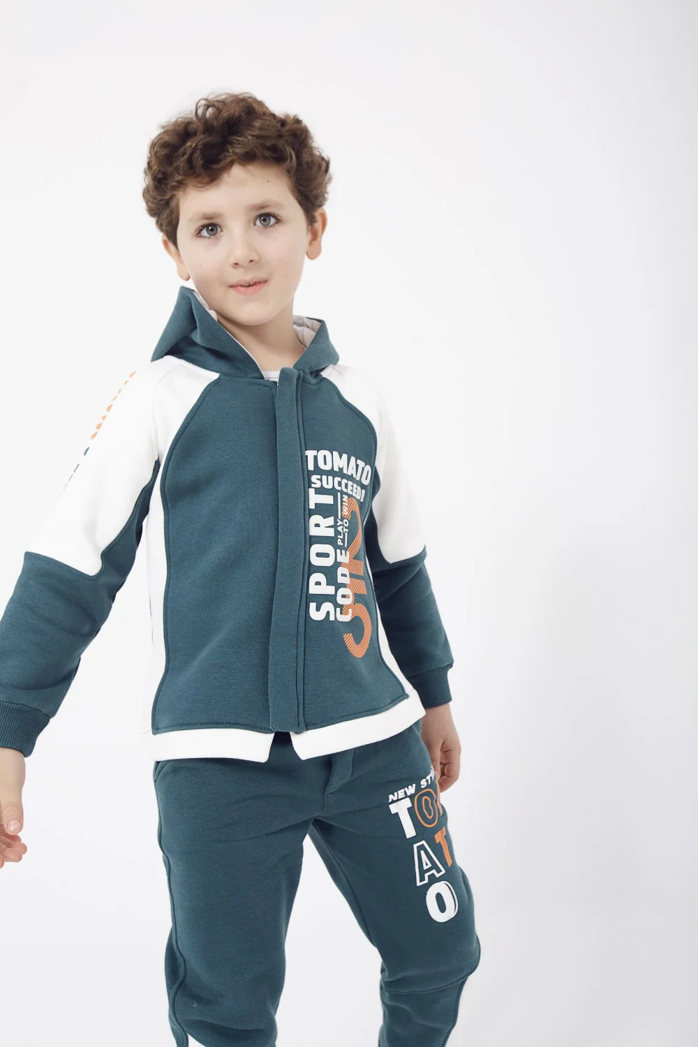 Boy's Padded Front & Sleeves Printed Made Of Soft Melton Hooded Training Suit - Image 8