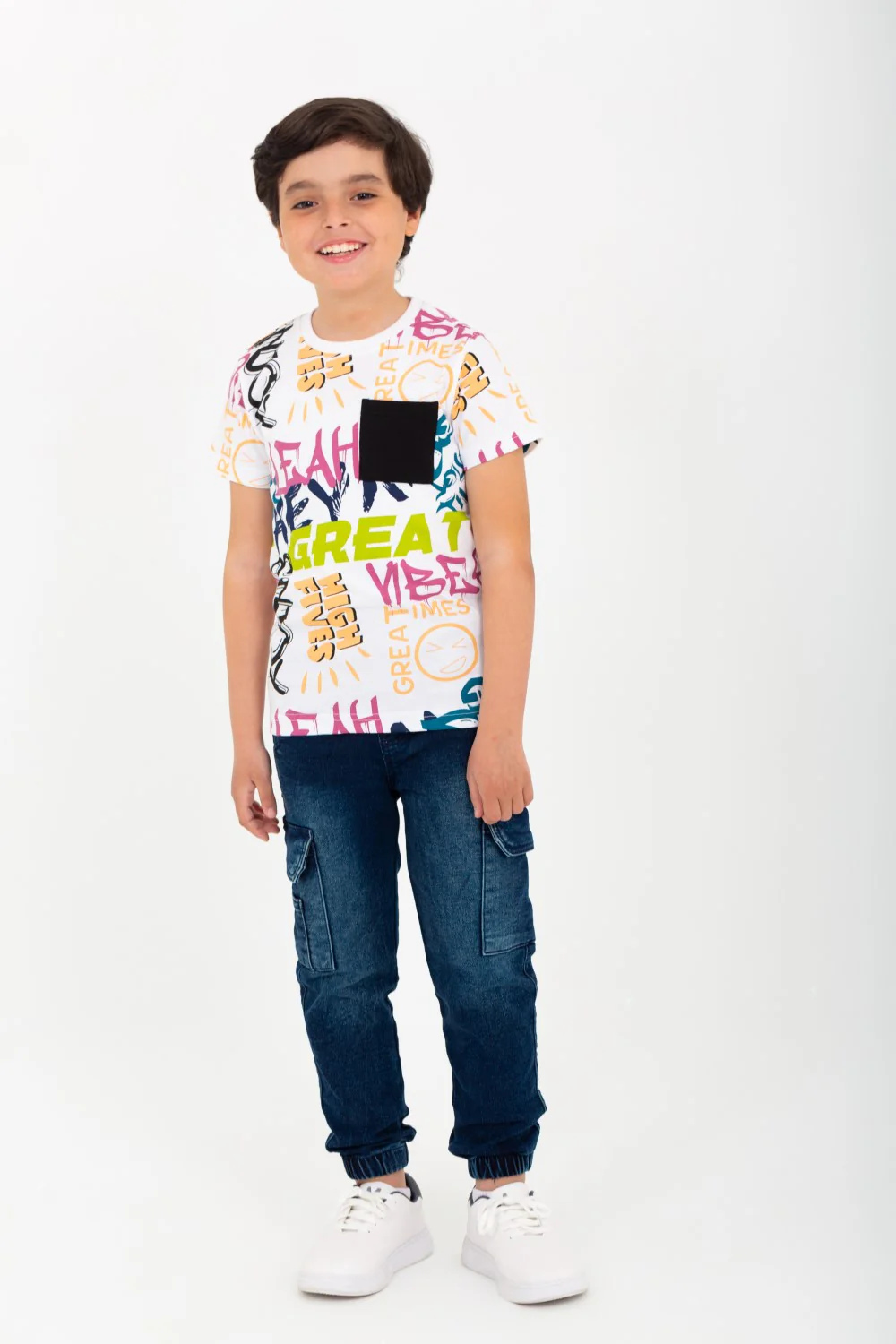 Boys' Printed Half-Sleeve T-shirt With A Pocket On The Front And A Round Neck - Image 7