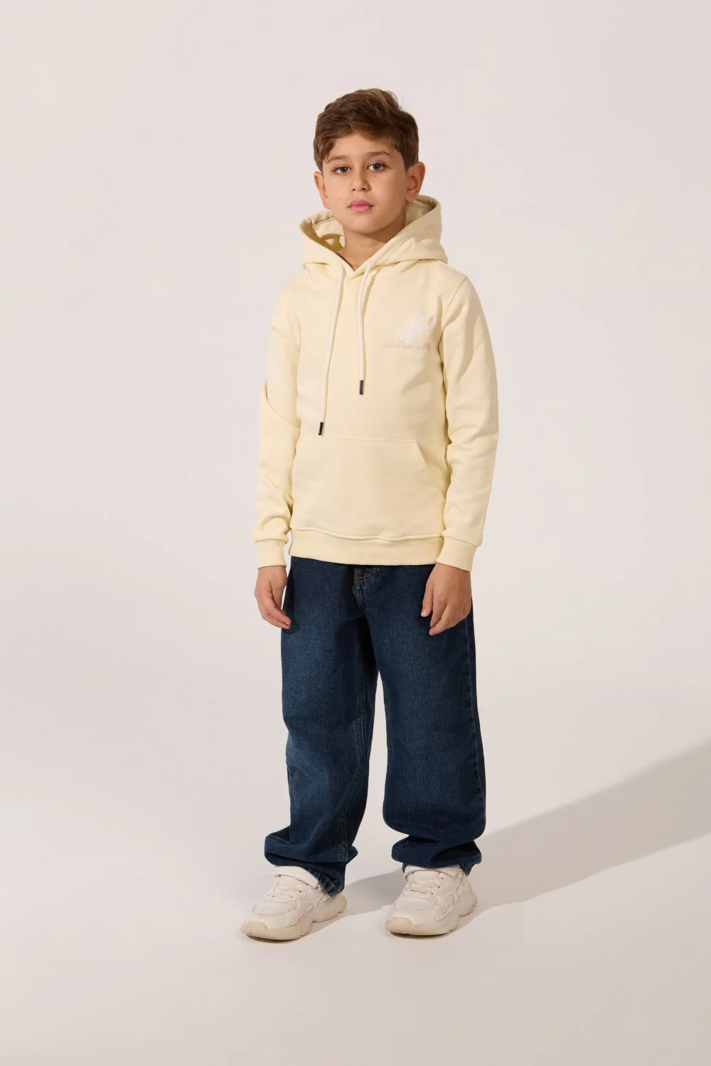 Boy's Printed Hooded Sweatshirt With Long Sleeves And Front Pocket - Image 4