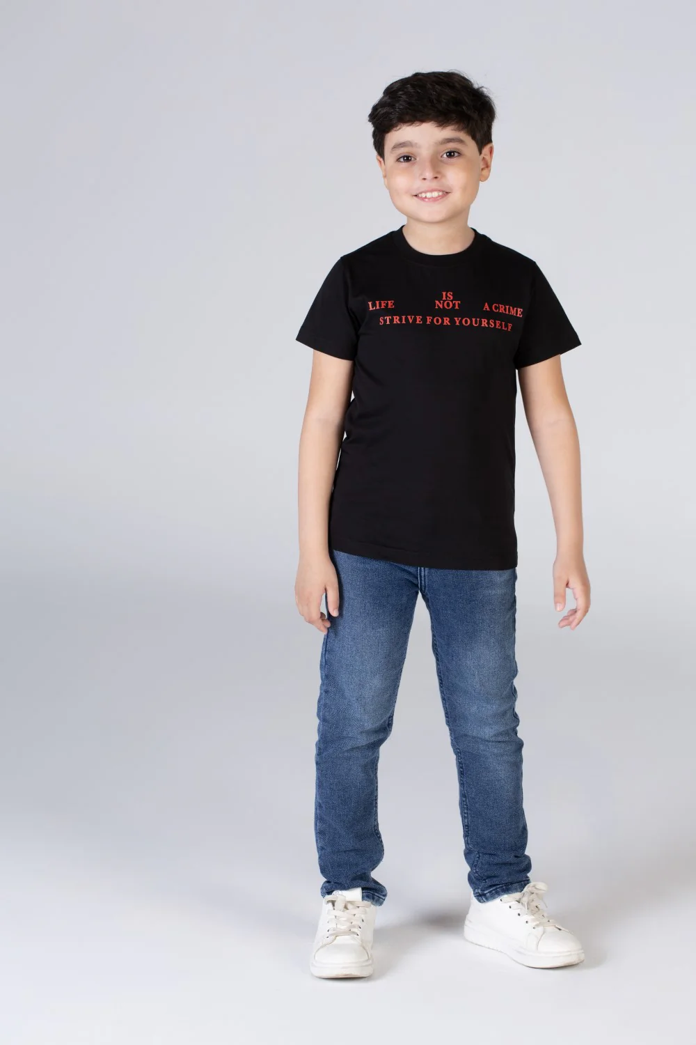 Boys Printed Round Neck Regular Fit T-shirt With Short Sleeves - Image 3