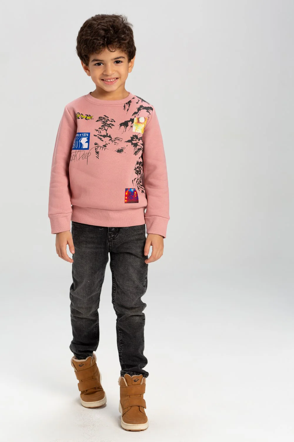 Boy's Regular Fit Made Of Comfort Melton Rounded Neck Padded Printed Sweatshirt - Image 4