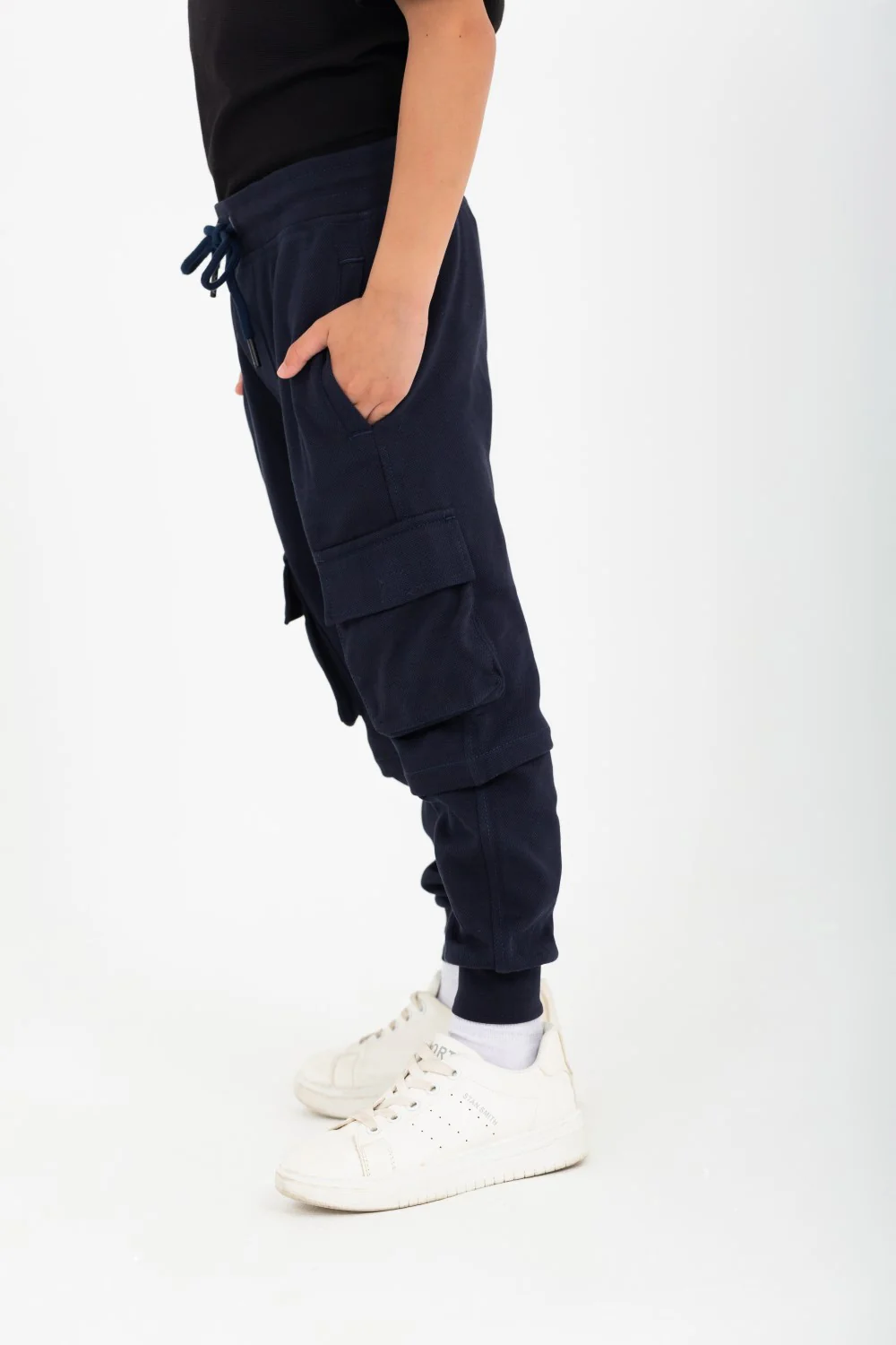 Boy's Regular Fit Sweatpants With Unique Cut - Image 9