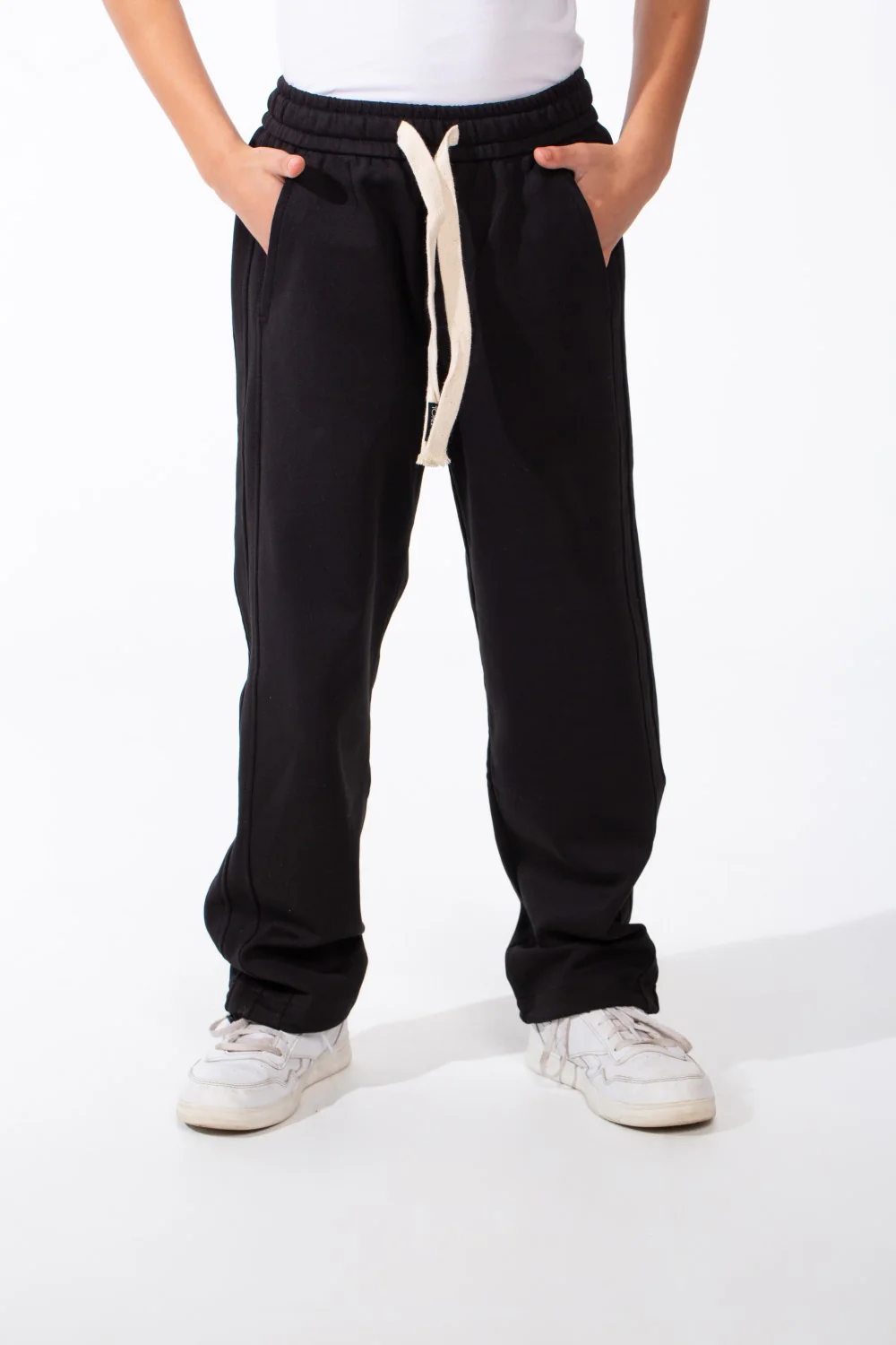Boy's Relaxed Wide-Leg Design Elastic Waist Side Pockets Maximum Comfort Casual Look Perfect For Everyday Sweatpants - Image 13
