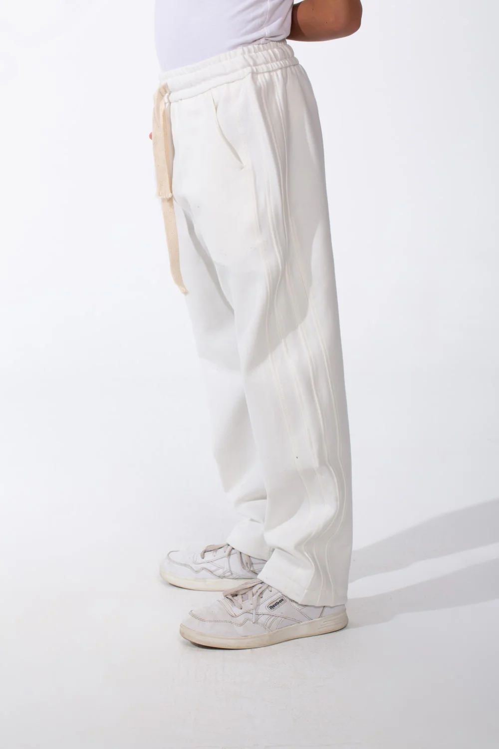 Boy's Relaxed Wide-Leg Design Elastic Waist Side Pockets Maximum Comfort Casual Look Perfect For Everyday Sweatpants - Image 20