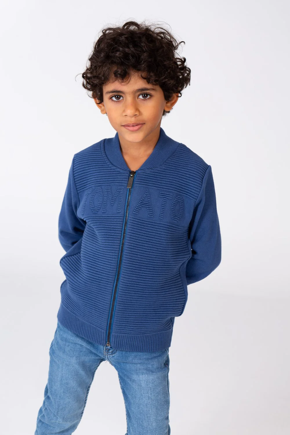 Boy's Round Neck Pullover With Tomato Print And A Zipper On The Front - Image 10
