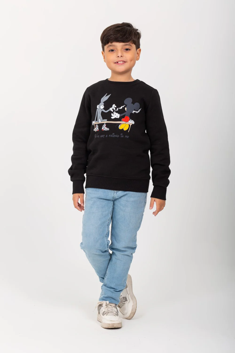 Boys Rounded Neck Padded Front Printed Sweatshirt