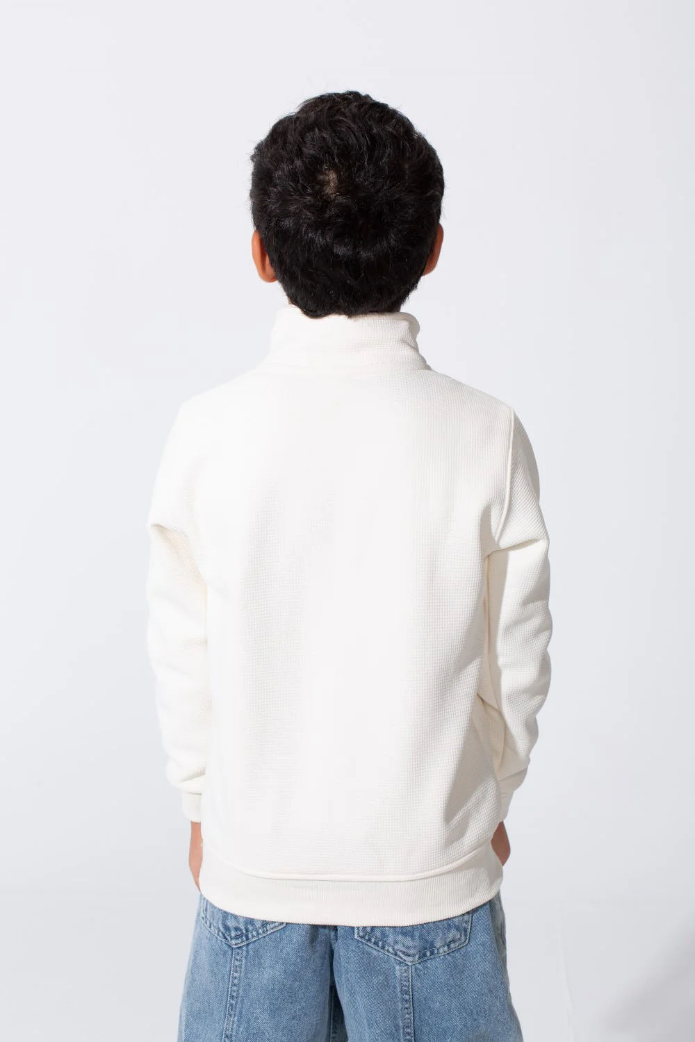 Boy's Slim Fit Front Half Zip Sweatshirt With Long Sleeves - Image 10