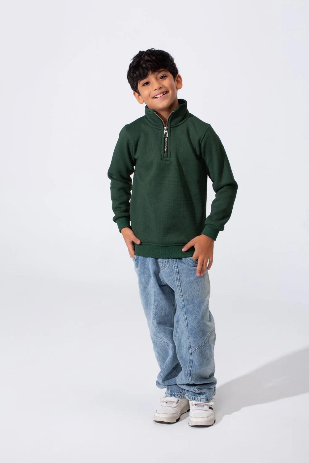 Boy's Slim Fit Front Half Zip Sweatshirt With Long Sleeves - Image 8