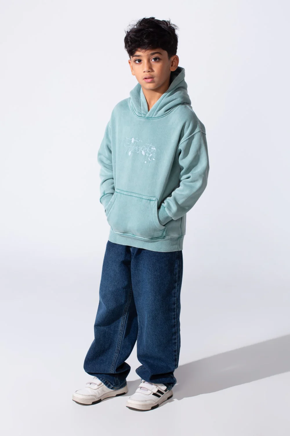 Boy's Slim Fit Washed Hoodie Sweatshirt With Front Pocket - Image 11