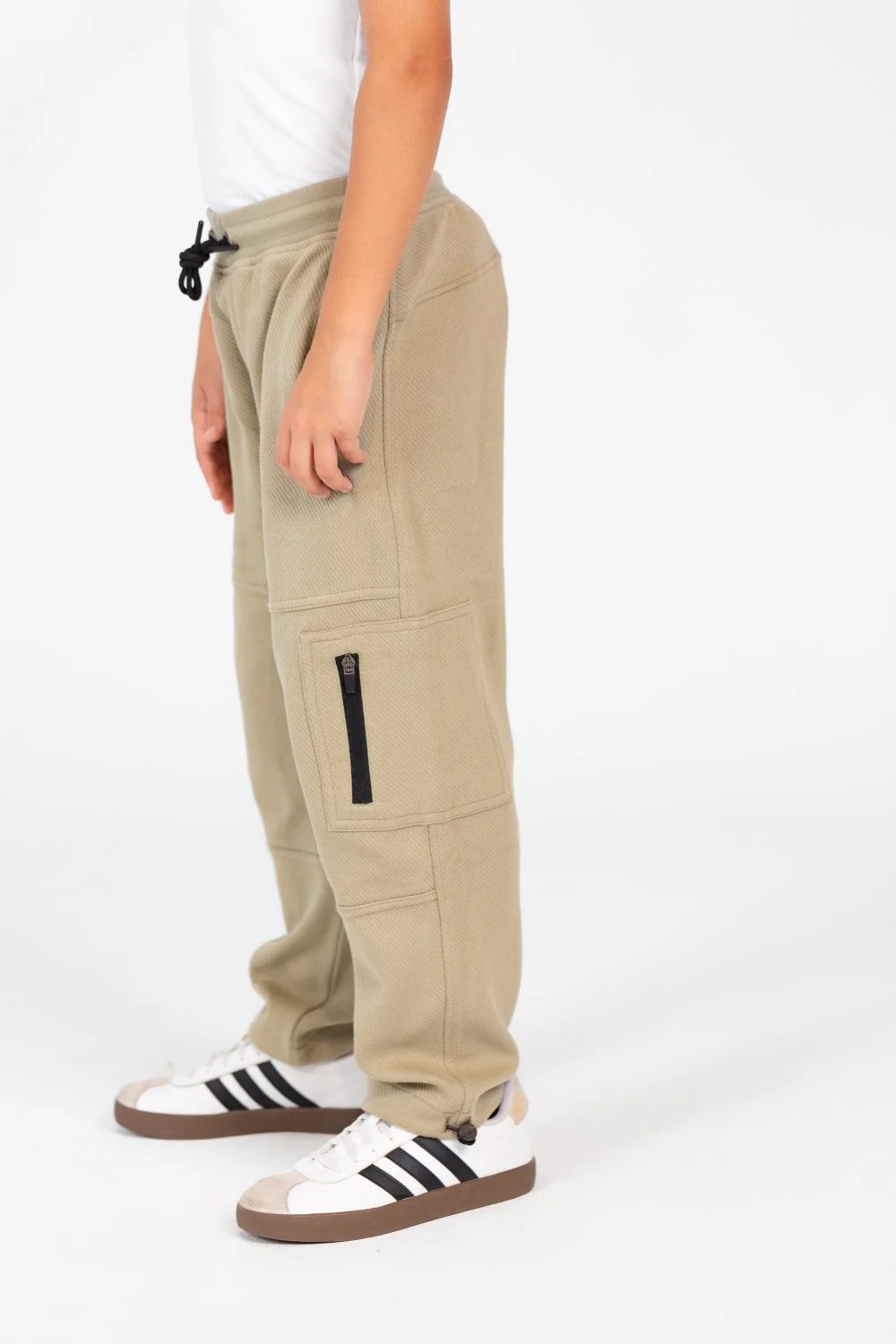 Boy's Sweatpants With Drawstring In The Middle And Side Pockets - Image 15