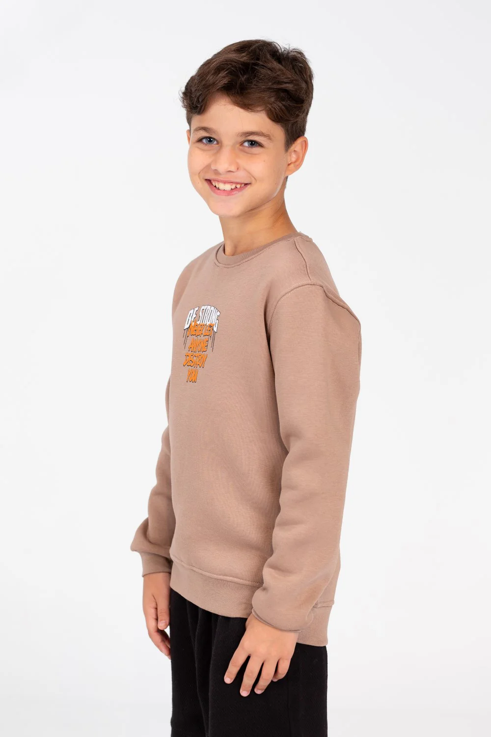 Boy's Sweatshirt With A Round Neck And Front Print - Image 7