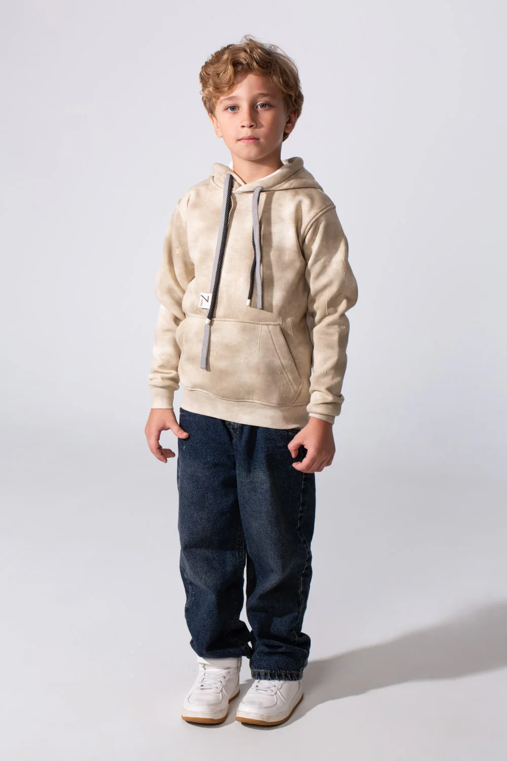Boy's Tie Dye Slim Fit Hoodie Sweatshirt With A Modern Design And Long Sleeves - Image 4