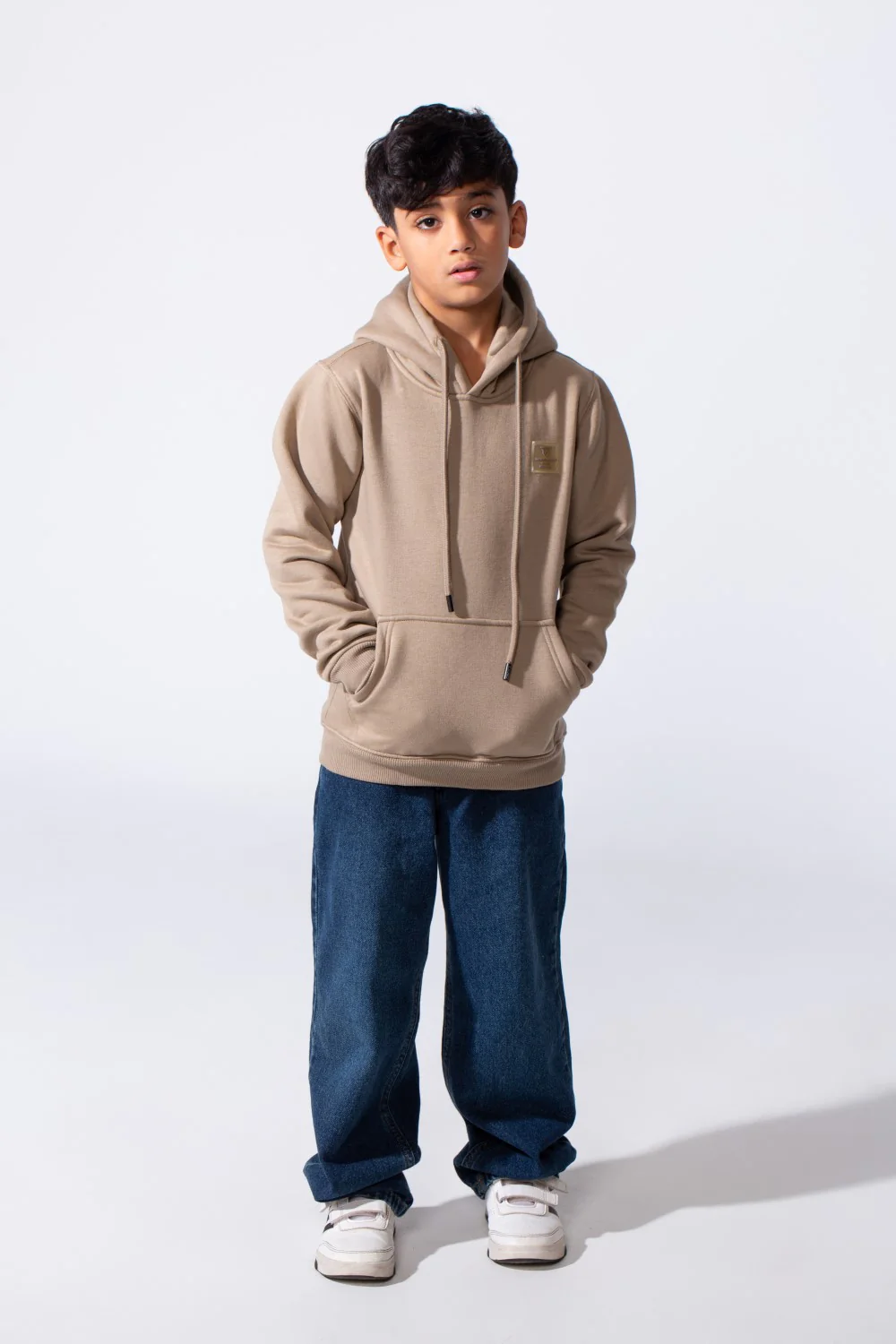 Boy's Tomato Basic Slim Fit Melton Sweatshirt With Front Pocket And Hood - Image 12