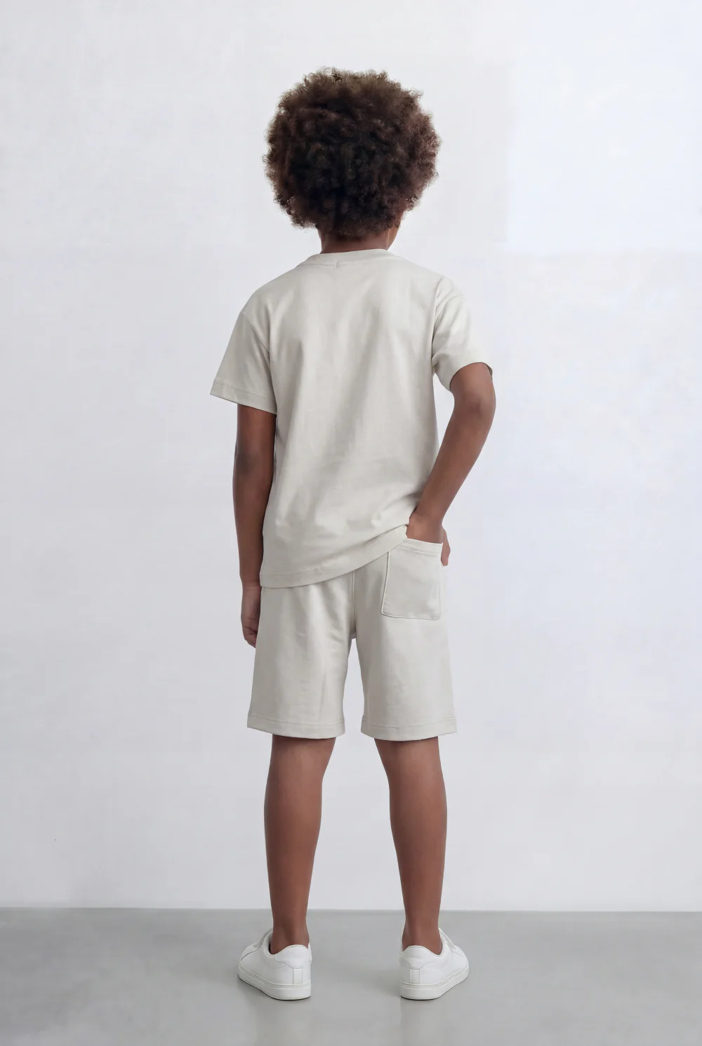 Boy's Tomato Store Bold Typography Set Enjoy The Now Front Graphic Slim Fit Outfit - Image 2