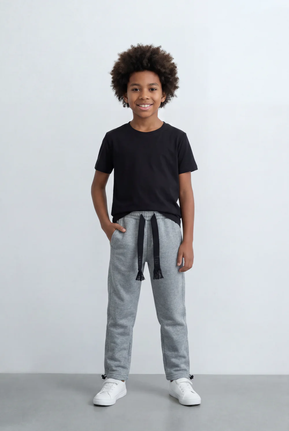 Boy's Tomato Store Jogger Sweatpants Contrast Side Piping Elastic Waistband Melton Regular Fit - Image 12