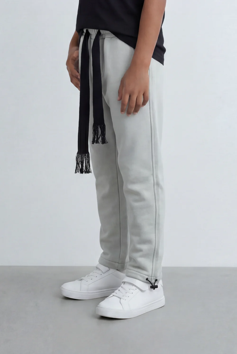 Boy's Tomato Store Jogger Sweatpants Contrast Side Piping Elastic Waistband Melton Regular Fit - Image 20